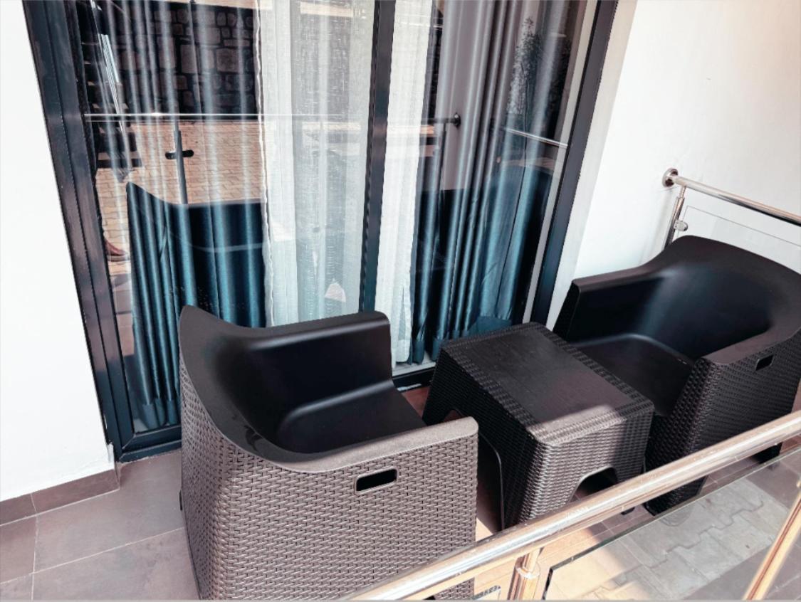 Novella Apartments Кигали Экстерьер фото